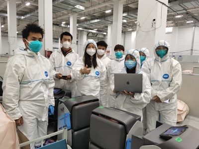 臨港方艙紀實 大白小白協(xié)同上陣，數(shù)字戰(zhàn)“疫”科技守“滬”